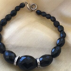 Sterling silver and onix bracelet